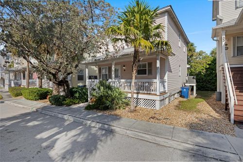 31 Coral Way, Stock Island, FL, 33040-5911 | Card Image