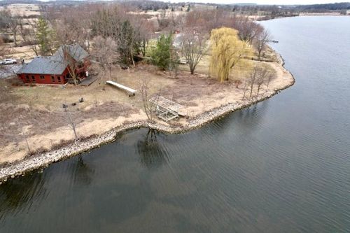 19512 Two Rivers Rd, Avon, MN, 56310-8730 | Card Image