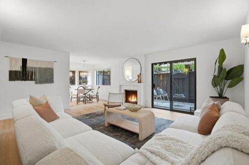 apt-32-610 Gilbert Ave, Menlo Park, CA, 94025-2737 | Card Image