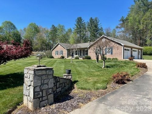 3558 Playmore Beach Road, Lenoir, NC, 28645 | Card Image