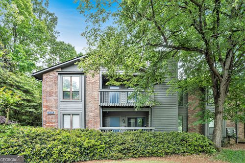 205 Tuxworth Cir, Decatur, GA, 30033-5623 | Card Image