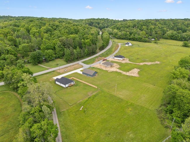 1936 Flats Rd, House other with 3 bedrooms, 2 bathrooms and 2 parking in Cunningham TN | Image 44
