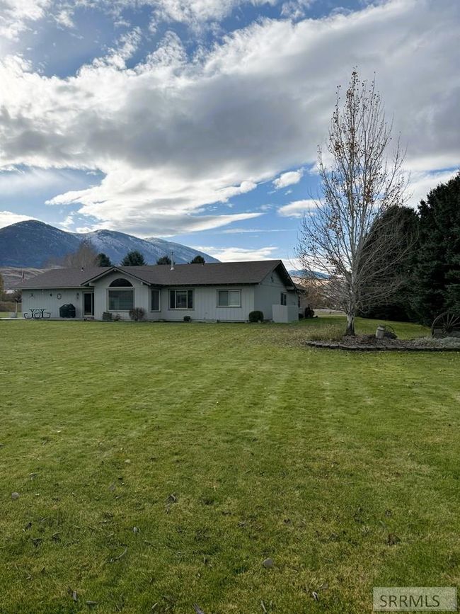 15 Northern Lights Road, House other with 3 bedrooms, 2 bathrooms and 2 parking in Salmon ID | Image 14