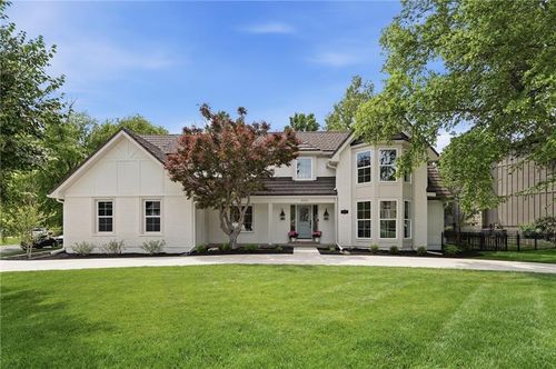 10426 Alhambra St, Overland Park, KS, 66207-4016 | Card Image