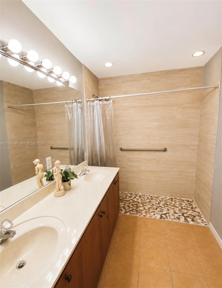 Residential Lease in Miami 5