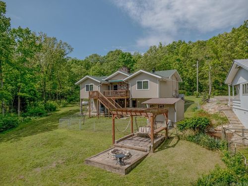 81 Monongahela Dr, Cherokee Village, AR, 72529-6942 | Card Image