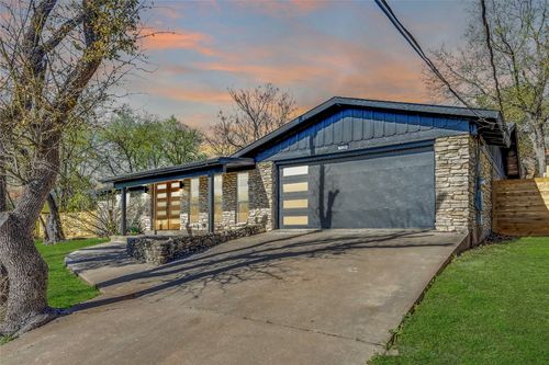 11704 Indianhead Dr, Austin, TX, 78753-2216 | Card Image