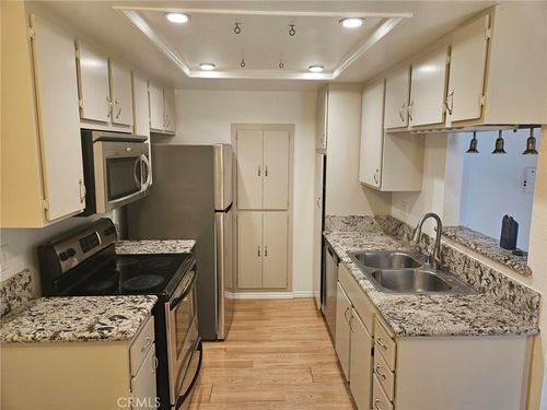 20-20702 El Toro Rd, Lake Forest, CA, 92630 | Card Image