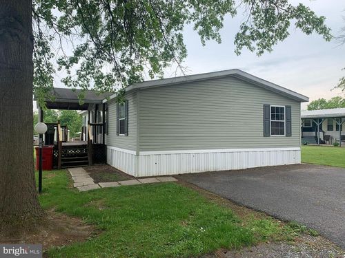 143 Conodoguinet Mobile Est, NEWVILLE, PA, 17241-9489 | Card Image