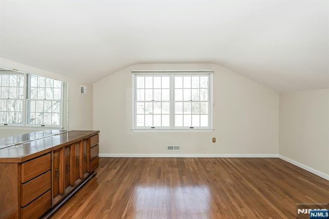 211 Lorraine Dr, House other with 6 bedrooms, 4 bathrooms and null parking in Berkeley Heights NJ | Image 24