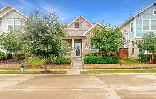 1537 Kessler Dr, Carrollton, TX, 75006-0022 | Card Image