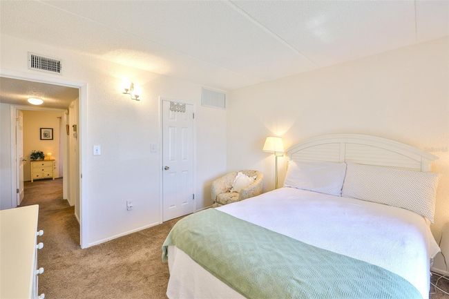 APT-262 - 8931 Blind Pass Rd, Condo with 2 bedrooms, 1 bathrooms and null parking in ST PETE BEACH FL | Image 21