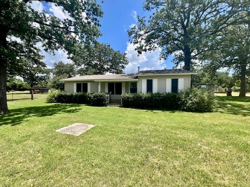716 County Road 342, Milano, TX, 76556-2606 | Card Image