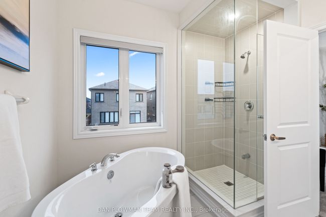 1284 Klondike Dr, House other with 4 bedrooms, 4 bathrooms and 2 parking in Oshawa ON | Image 24