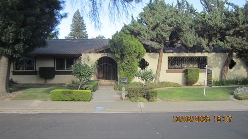 3300 Spumante Ln, Modesto, CA, 95356-0608 | Card Image