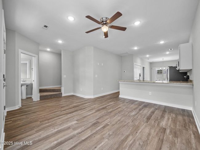 266 Sandy Cove Ln, Townhouse with 3 bedrooms, 4 bathrooms and null parking in Sneads Ferry NC | Image 21