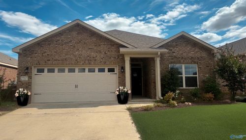 27537 Dieken Dr, Athens, AL, 35613-7678 | Card Image