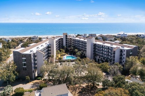 423 Parker Dr, Pawleys Island, SC, 29585-5155 | Card Image