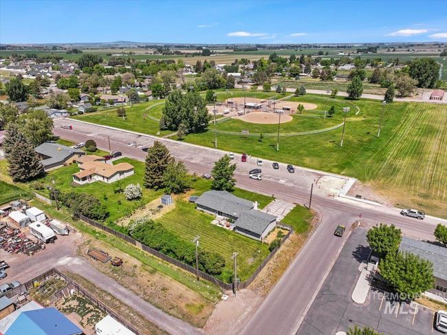 401 18 Th St, House other with 5 bedrooms, 3 bathrooms and 2 parking in Rupert ID | Image 44