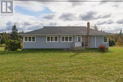 5407 Highway 2, House other with 4 bedrooms, 2 bathrooms and null parking in Saint Peters Bay PE | Image 3