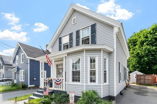 53 Corbett St, Lowell, MA, 01852-5301 | Card Image