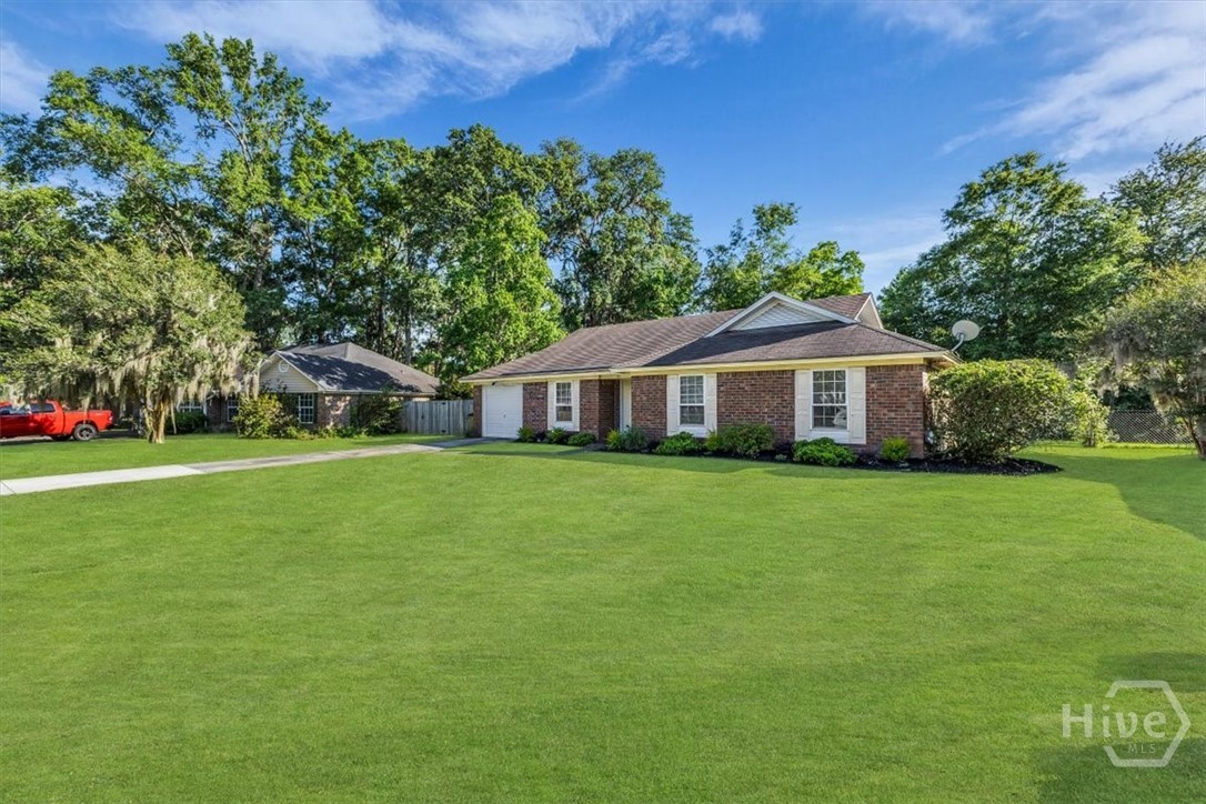 Residential in Richmond Hill 4