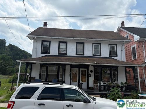 432 White St, Lehighton, PA, 18235-2707 | Card Image