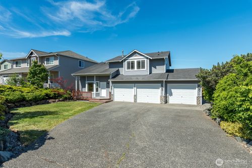 8 80th Dr Ne, Lake Stevens, WA, 98258-3399 | Card Image