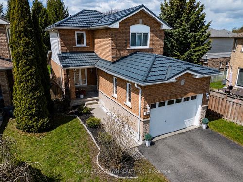 22 Bluegrass Dr, Barrie, ON, L4N9N9 | Card Image