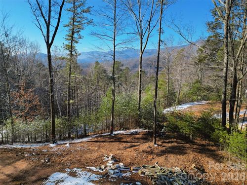 3-3 Dream Valley Drive, Clyde, NC, 28721 | Card Image