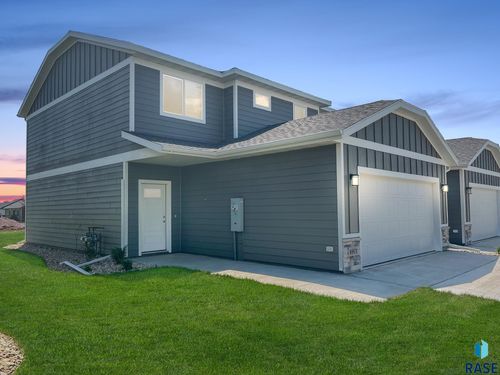 6801 6801-6807 Gresford Pl, Sioux Falls, SD, 57106 | Card Image