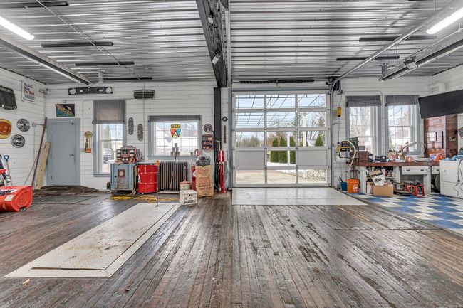 101 S Main St, Home with 0 bedrooms, 2 bathrooms and 12 parking in Concord MI | Image 30