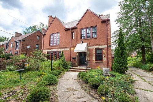 3155 Ludlow Rd, Shaker Heights, OH, 44120-2832 | Card Image
