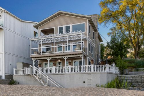 2300 Lake Shore Dr, Michigan City, IN, 46360 | Card Image