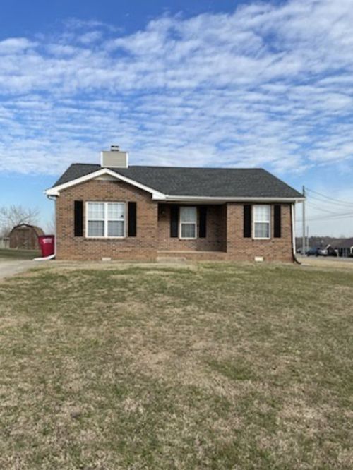 1049 Mile High Dr, Clarksville, TN, 37042-6770 | Card Image