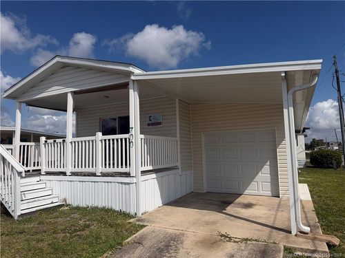 700 Manston Dr, Melbourne, FL, 32901-2827 | Card Image