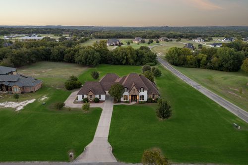 200 W Bozeman Ln, Fort Worth, TX, 76108-9670 | Card Image