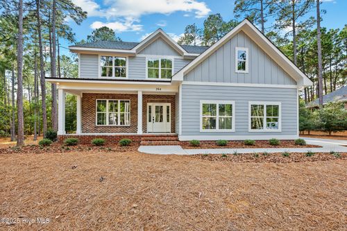 284 Longleaf Dr, West End, NC, 27376 | Card Image