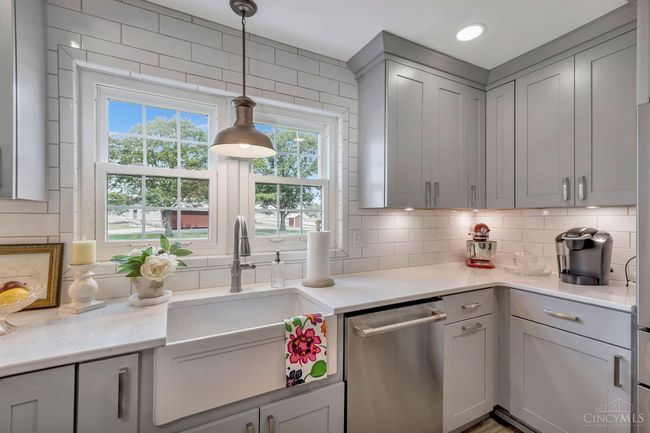 15184 State Route 725, Home with 3 bedrooms, 2 bathrooms and null parking in Germantown OH | Image 5