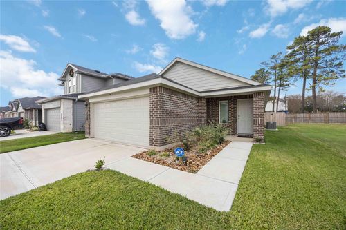 1106 Dewberry Downs Ln, Houston, TX, 77090-1430 | Card Image