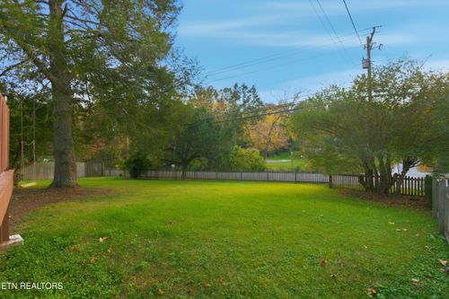 1134 Wallace Rd, Knoxville, TN, 37919-8452 | Card Image