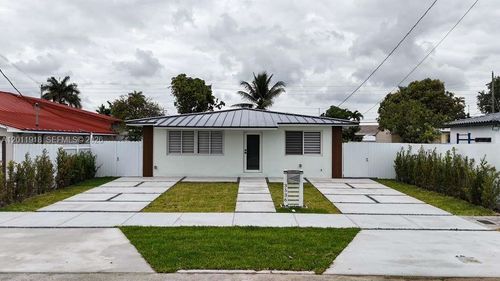 3536 Nw 14th Ter, Miami, FL, 33125-1710 | Card Image