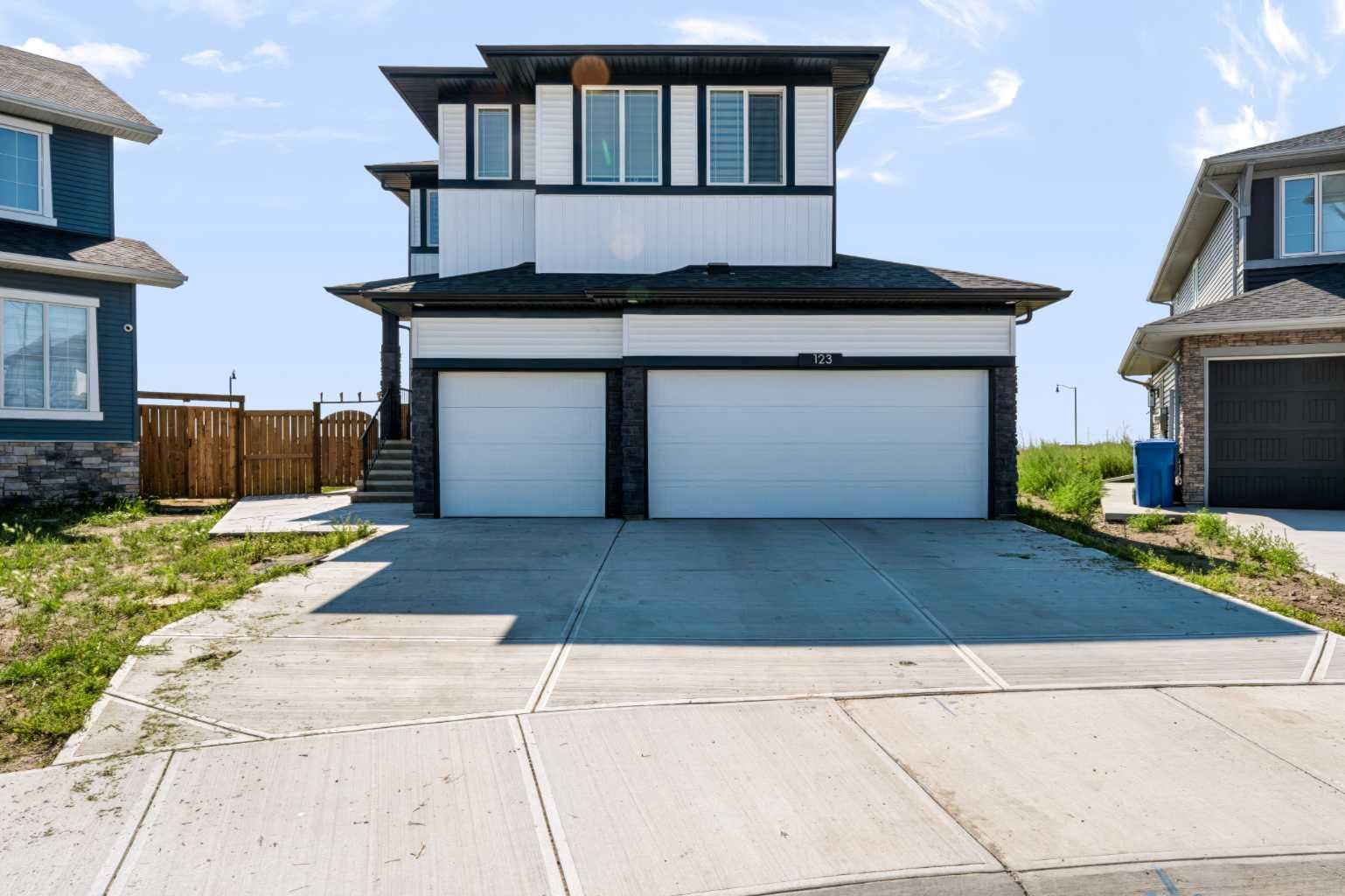 Residential in Chestermere