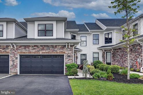 11 Saint Andrews Ave, LAWRENCE TOWNSHIP, NJ, 08648-2723 | Card Image