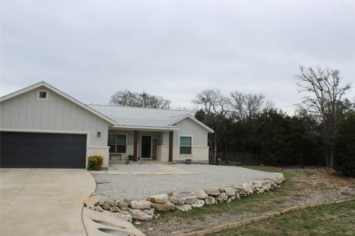 424 Lets Roll Dr, Fischer, TX, 78623-2117 | Card Image
