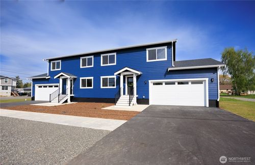 2-1116 Sumas Ave, Sumas, WA, 98295-9663 | Card Image