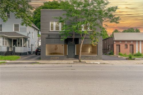 954 Portland Ave, Rochester, NY, 14621-4186 | Card Image