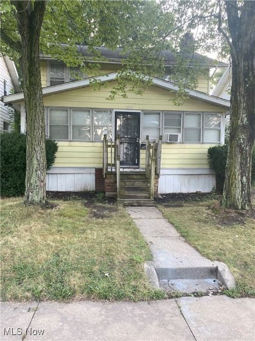 1100 Mercer Ave, Akron, OH, 44320-3646 | Card Image