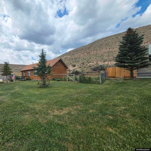 302 Horsecreek Rd, Dubois, WY, 82513-5047 | Card Image