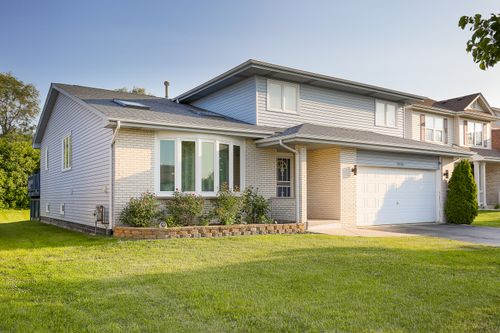 5013 180th St, Country Club Hills, IL, 60478-2913 | Card Image